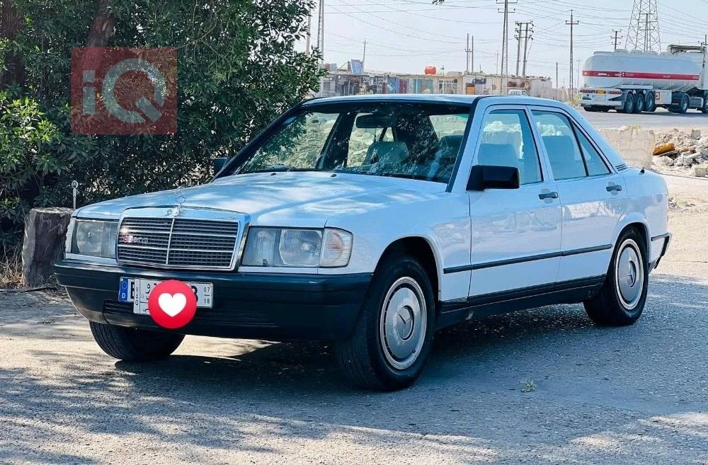 مرسيدس بنز E-Class